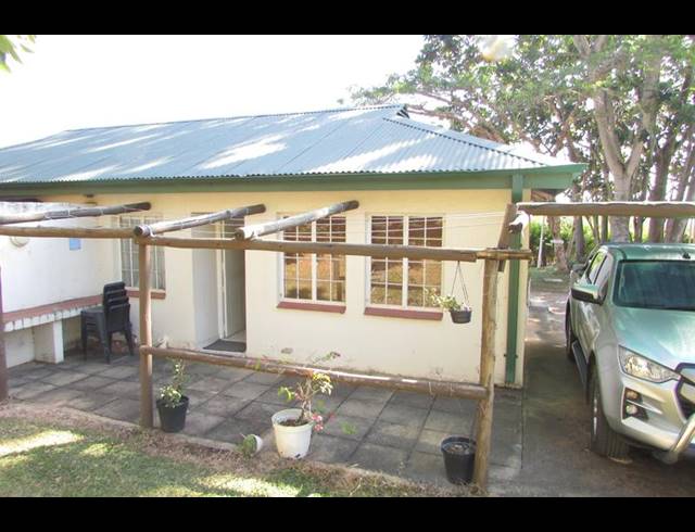 1 BEDROOM HOUSE FOR SALE IN WHITE RIVER EXT 16